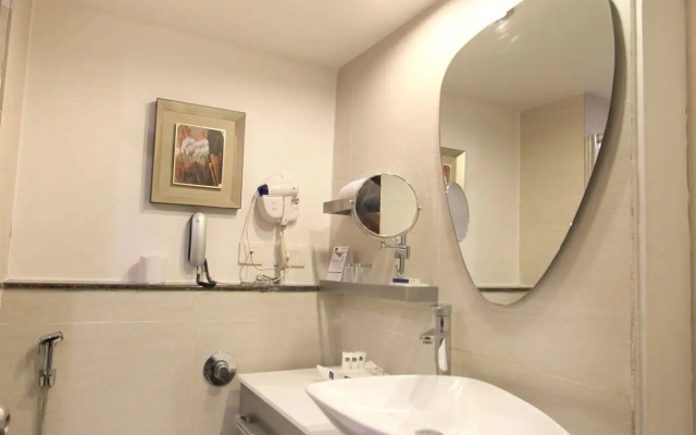 Hotel Ashoka Hitec City