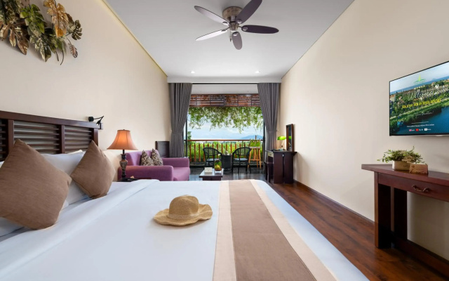 Silk Sense Hoi An River Resort