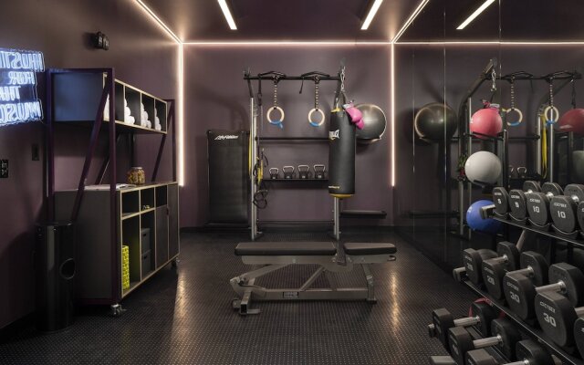 Moxy Oakland Downtown, A Marriott Hotel