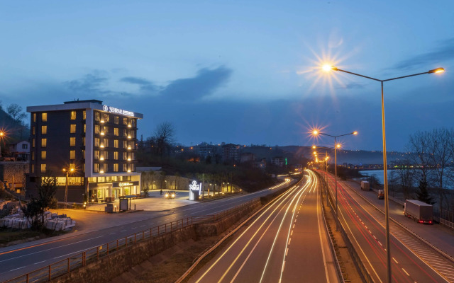 Şehrar Suit Hotel