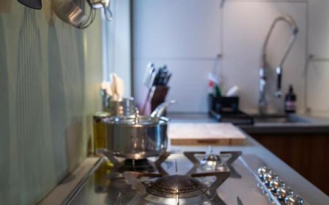 No 33 Stylish and Modern 1 Bed Apartment