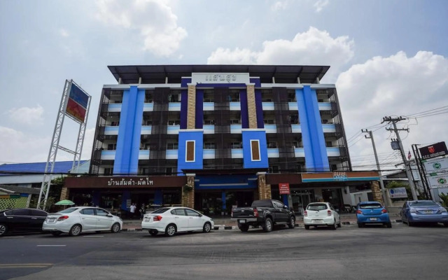 Sansuk Apartment
