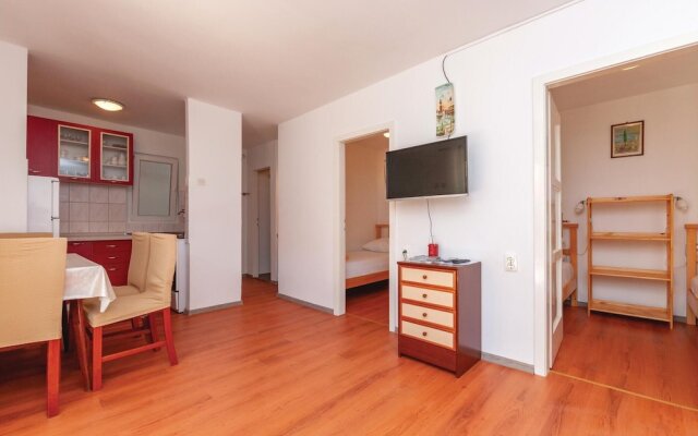 Stunning Home in Jadrija With Wifi and 2 Bedrooms