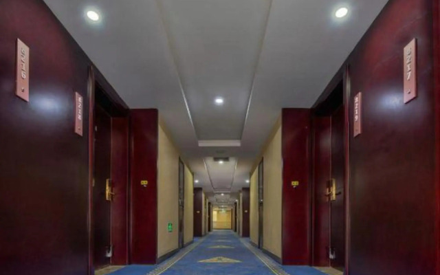 Vienna Classic Hotel  (Langfang Cancer Hospital International Convention and Exhibition Center)