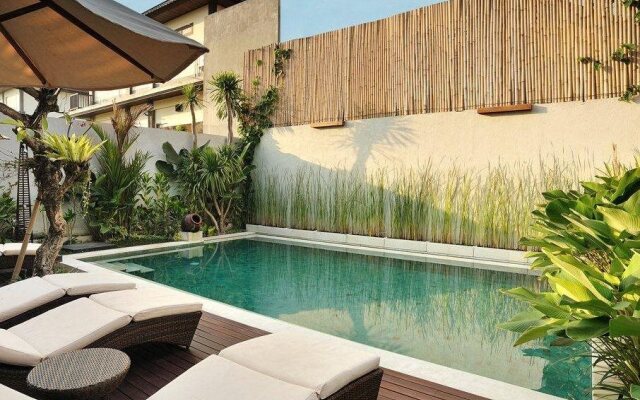 Balcony Living Apartment