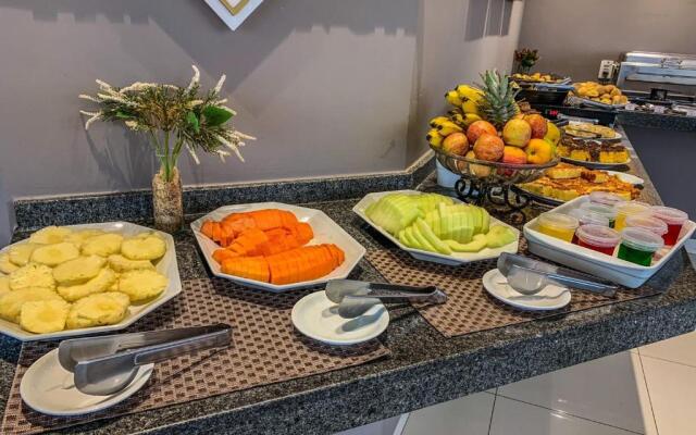 Hotel Piratininga Fernando Correa