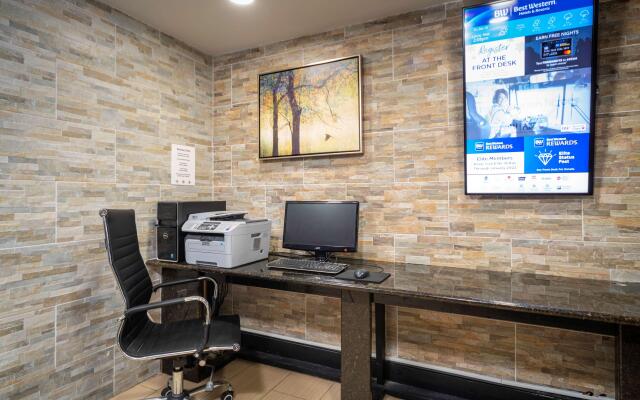 Best Western Plus Raleigh Crabtree Valley Hotel