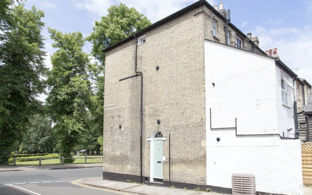 Peymans - Cambridge City Apartments Serviced Apartment