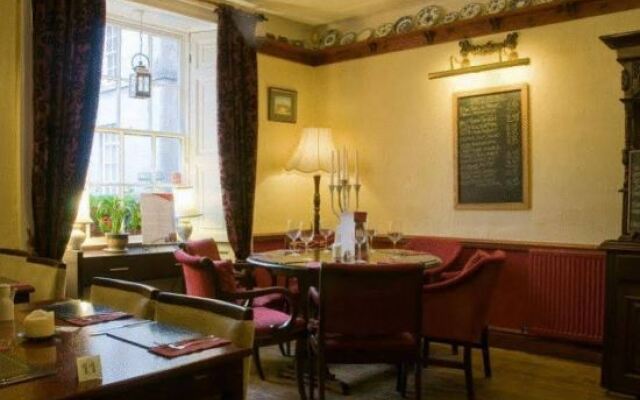 Kings Arms Hotel