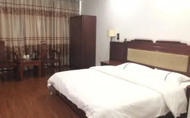 Nanning Qinglin Holiday Hotel