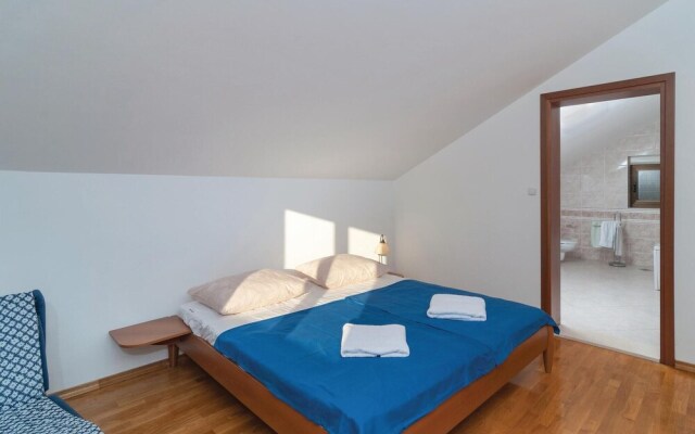 Awesome Apartment in Bol With 2 Bedrooms and Wifi