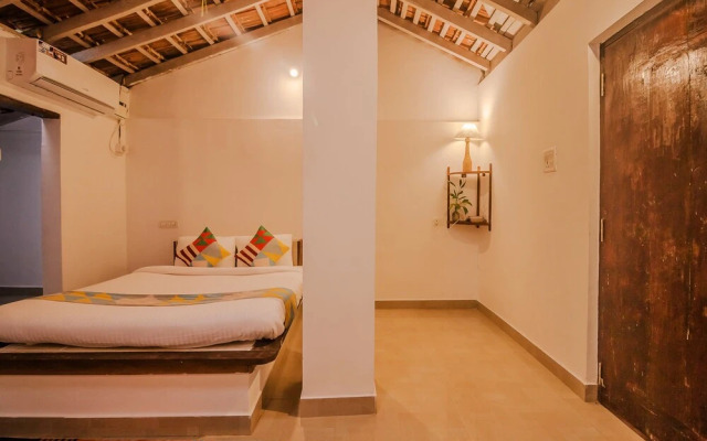 OYO Home 19189 Designer Studio