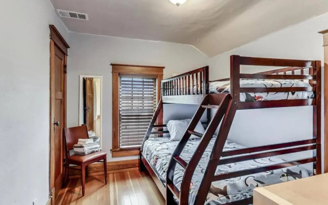 Bay's Place Vacation Rental