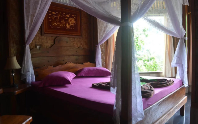 Junia Guesthouse Bukit Lawang