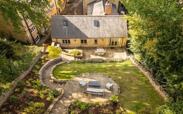 The Millstream 3 Bedroom in the Cotswolds
