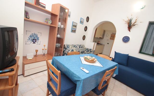 Costa Apartment