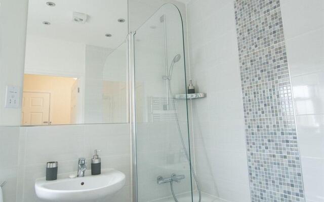 Station Suites