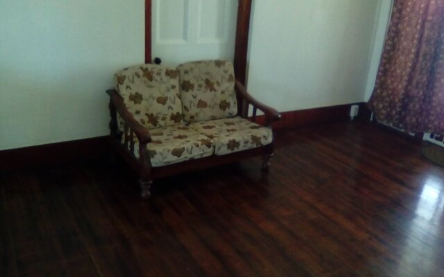 Robert's Guesthouse