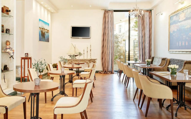 Dioni Boutique Hotel