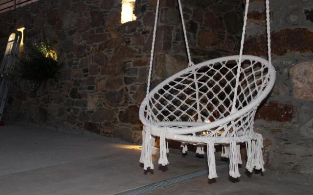 INO II Domus by Amigdalokefali Elafonissi