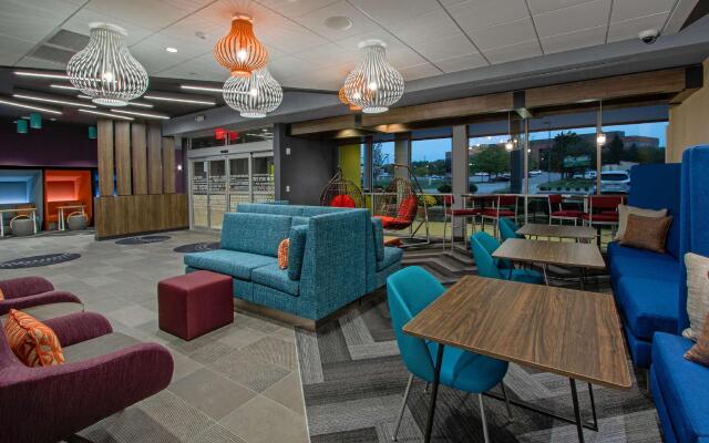 Tru by Hilton Columbus Airport