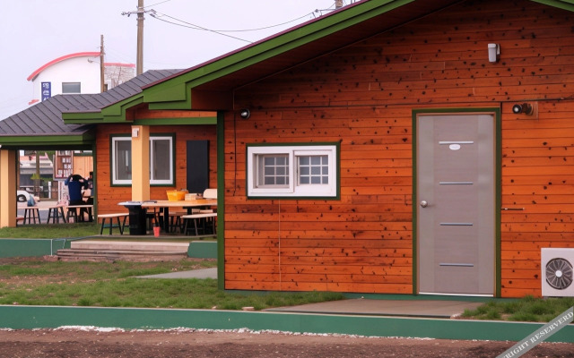 Jeju Poyoyo Pension And Guest House