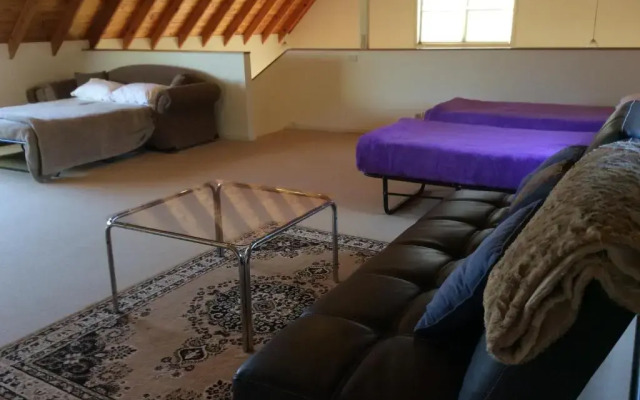 The Residence @ Elbourne Wines