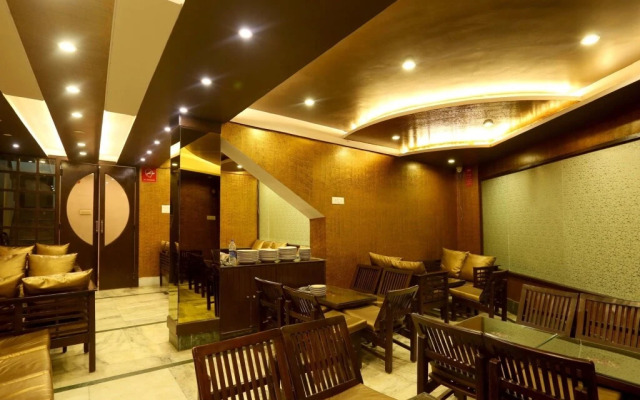 OYO 3538 Hotel Mahamaya
