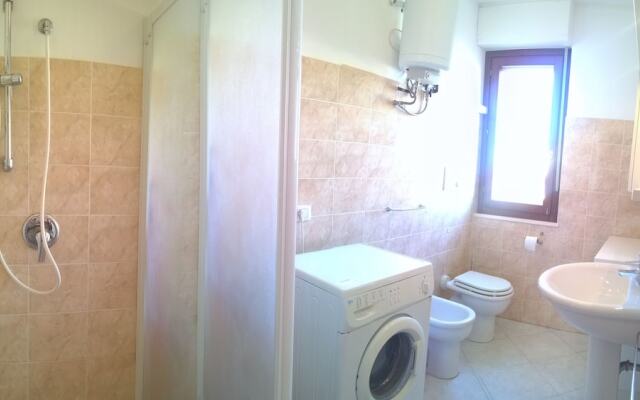 Flat358