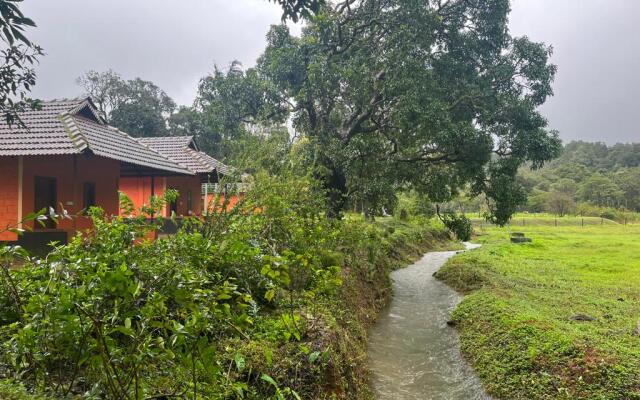 Backpacker's Nature Lodge In Theralu