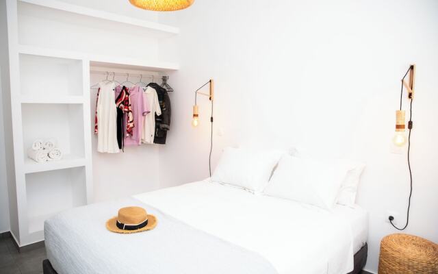 White Cave Villas Residence