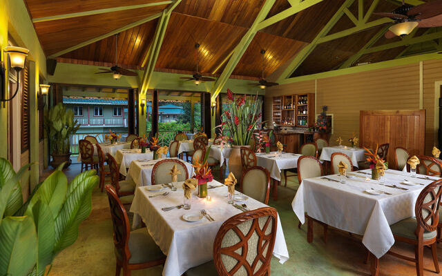 Rosalie Bay Resort