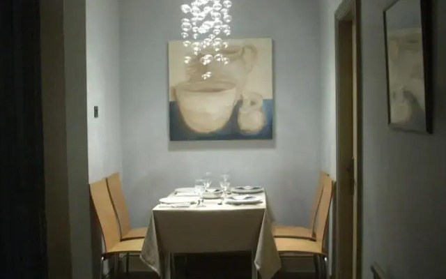 Halcyon Apartment