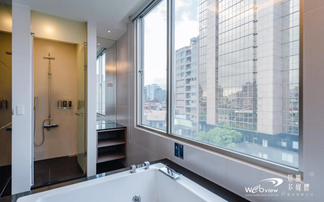Wow-Happy Hotel Taipei