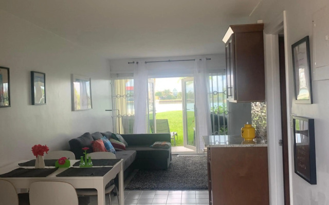 Luxurious Condo near Taino Beach