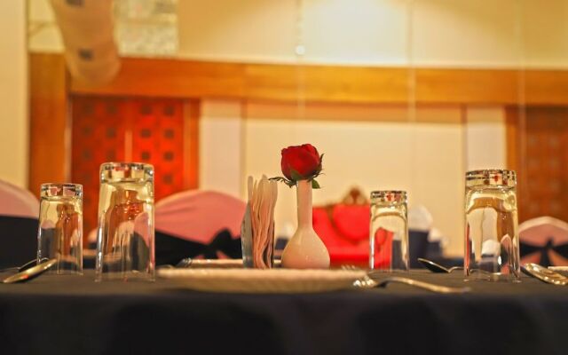 Sai Neem Tree Hotel