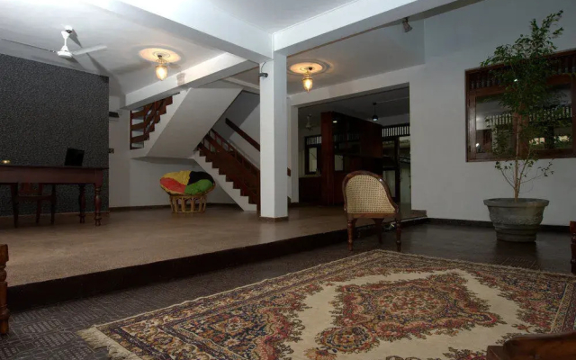 5th Lane House