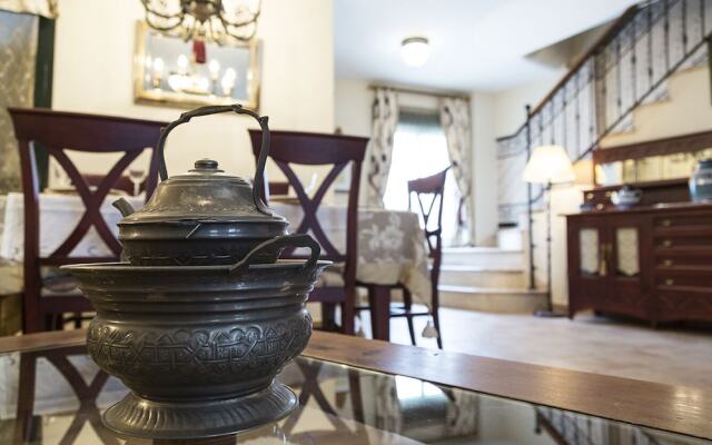 Mafloras Suites El Bosque