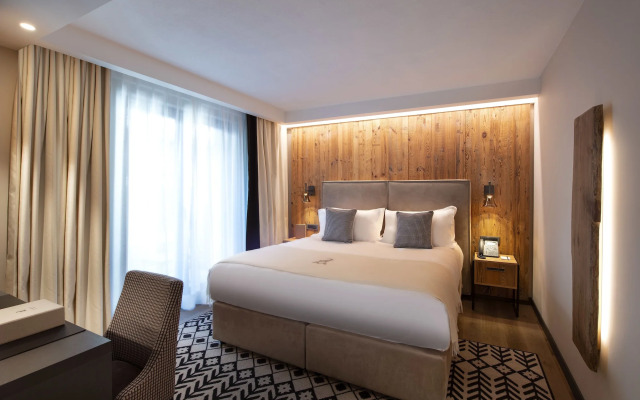 Le Massif Hotel & Lodge