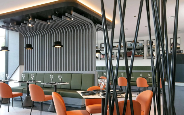 Spark by Hilton Luton