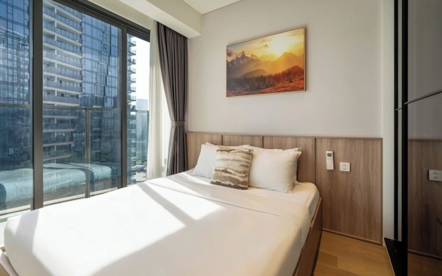 Moon Metropole The Opera Residence – Guest Rooms – Ho Chi Minh City
