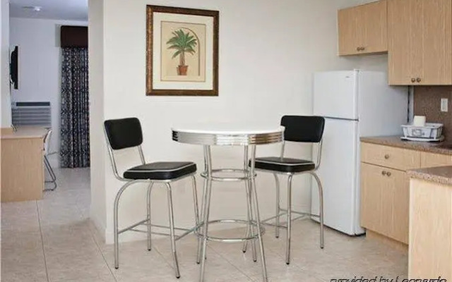 South River Suites