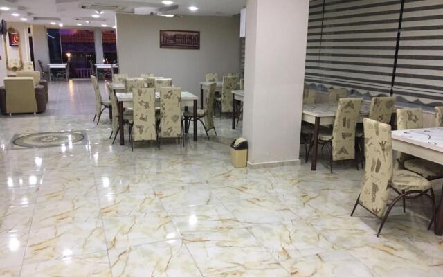Kizkalesi Prestij Suit Otel