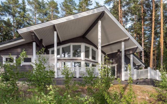 Holiday Home Villa aallokko