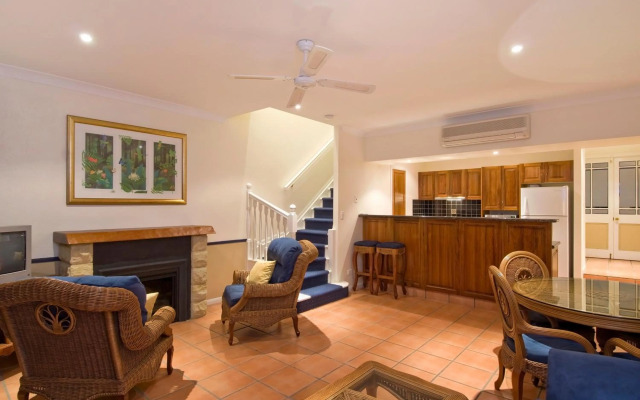 Tinaroo Lake Resort