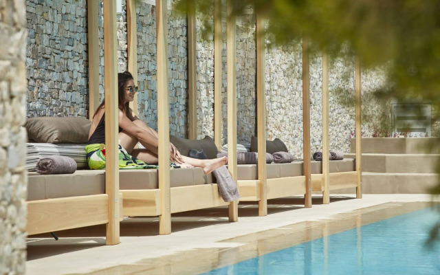 Kosmoplaz Beach Hotel