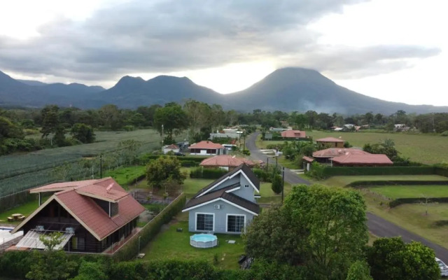 Casa de las Rosas Volcán Arenal
