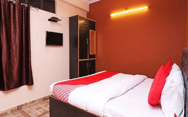 OYO 19123 Sunshine Guest House