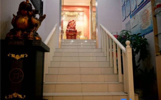 Yuxing Express Hotel