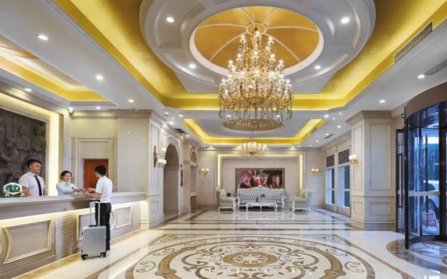 Vienna International Nanjing South Railway Station